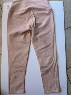 ALO Yoga High-Waist light Pink Leggings